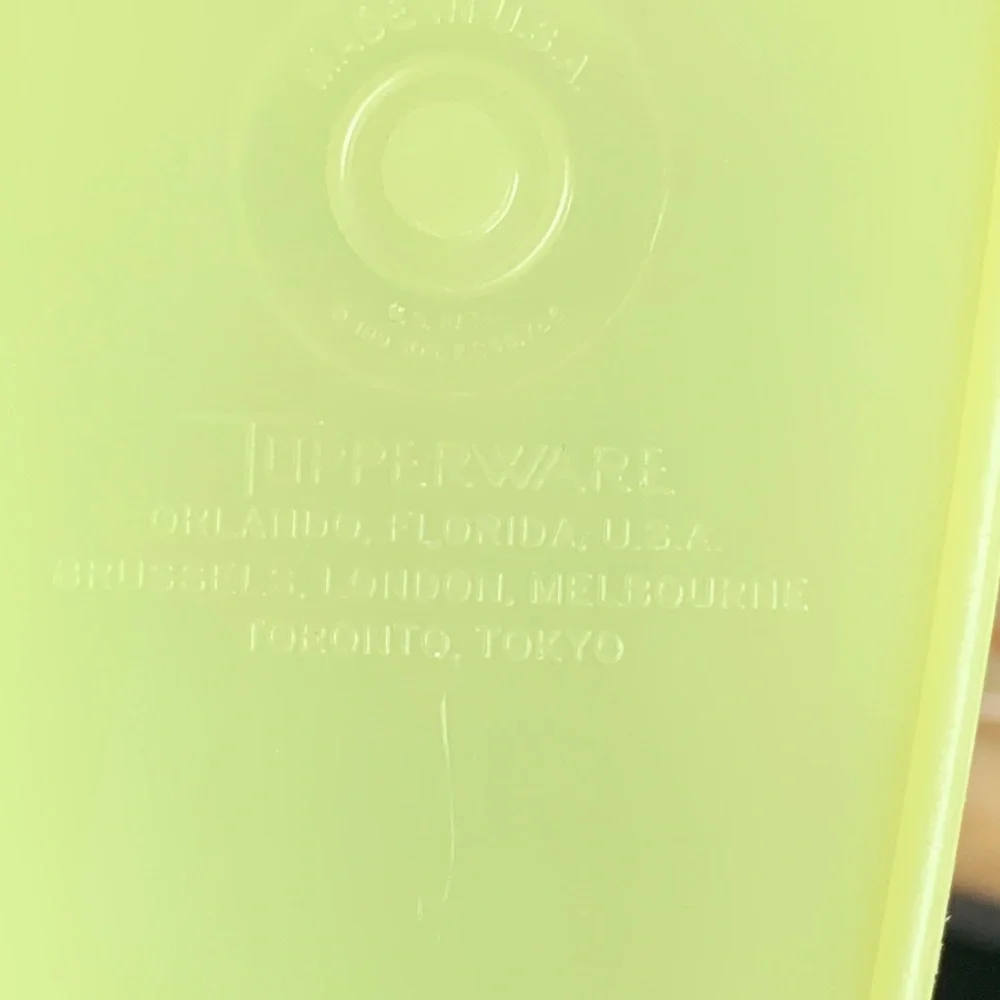 Tupperware Vintage Lemon Yellow Juice/Beverage Pitcher 1970s & Juice Strainer